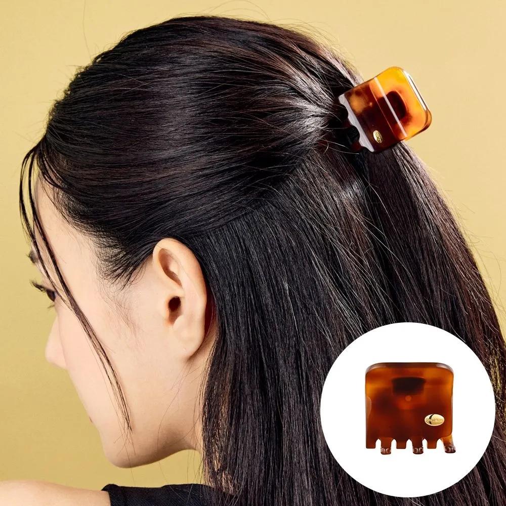 Mini Hair Claw Clip Brown RA25B40R
