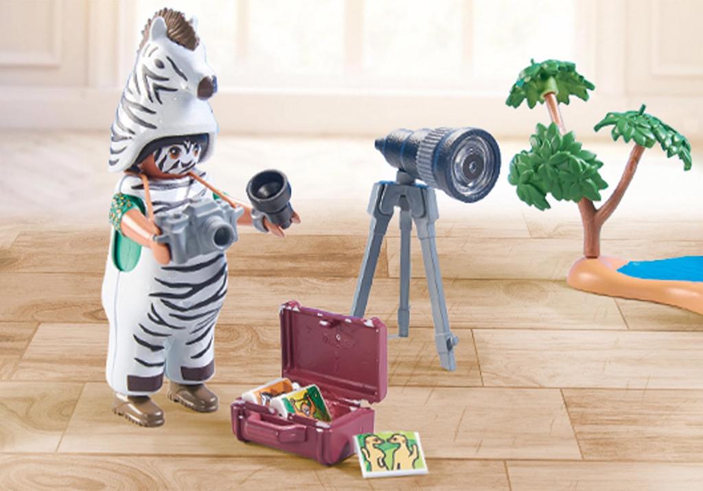 Playmobil Wildtopia: The Photographer and the Zebra (2024) 71295