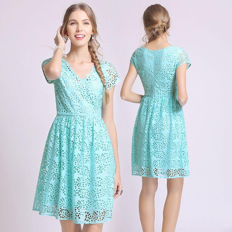 

Женское летнее европейское и американское высококлассное светло-голубое кружевное ажурное быстросохнущее сетчатое платье из тайваньской пряжи, брендовое, большого размера Azure S