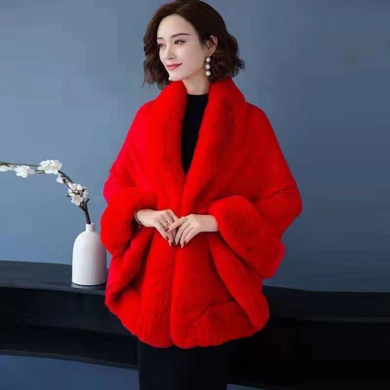 2024 Winter Elegant Loose Batwing Cloak: Fashionable Solid Color Short Shawl for Moms