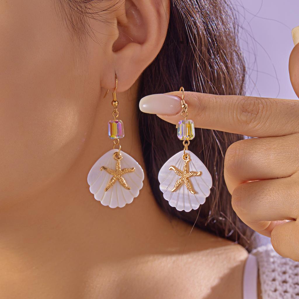 Handmade Bohemia Starfish Shell Dangle Earrings for Women Girls Exquisite Crystal Metal Ear Hook Earrings Fashion Jewelry Gift
