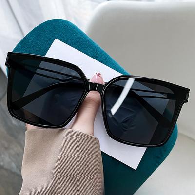 Елітний невеликий аромат Стиль Жіночі сонцезахисні окуляри Douyin Xiaohongshu Fashion Trend Sunshade Інтернет-знаменитості Модні сонцезахисні окуляри