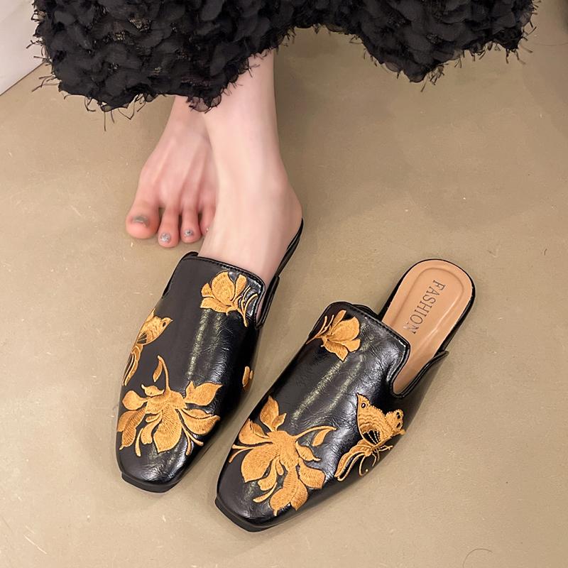 Cover Toe Shoes Woman's Slippers Slides Female Mule Soft Summer Flat Mules Retro Flat Shoes Female Ladies' Slippers Slipers