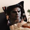 Pc Damon Salvatore Vampire Diaries Kissenbezug Auto Überwurf Kissenbezug für Sofa Auto Weihnachtsgeschenk xcm xcm