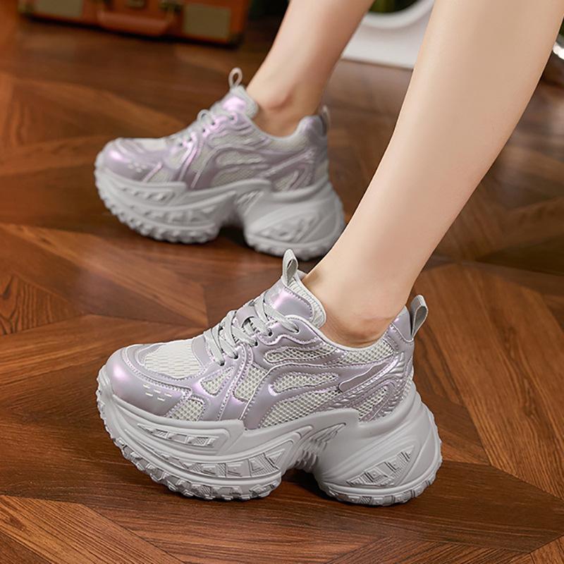 Daddy shoes women's new 2025 spring and summer versatile muffin thick-soled hollow mesh sandals small inner height-increasing women's shoes