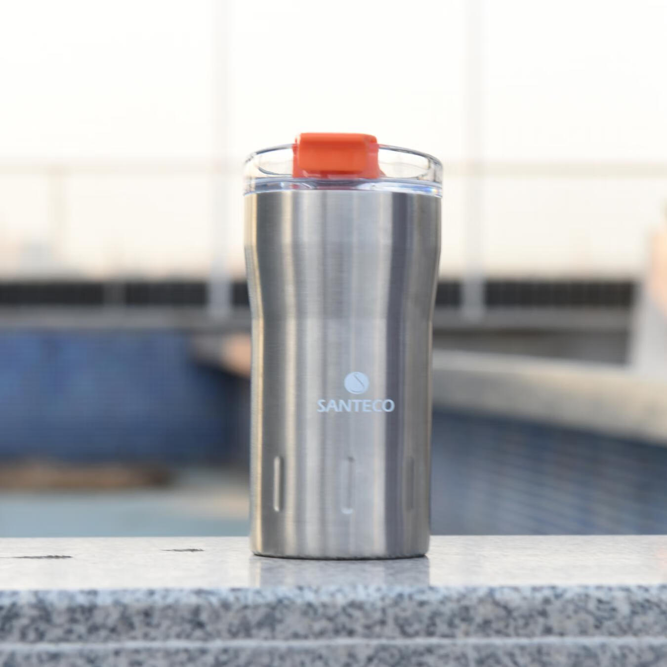 SANTECO Geïsoleerde Mok, Stijlvolle Waterfles voor Studenten, Draagbare Koffiekop met Langdurige Warmtebehoud, Reistumbler voor Cola, Natuurlijke Kleur grijs