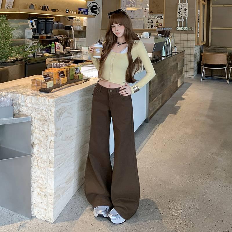

Women s Brown Low-Rise Micro-Flare Jeans - Slim Fit, Non-Sticky, Autumn/Winter Maillard Style. Extra Small