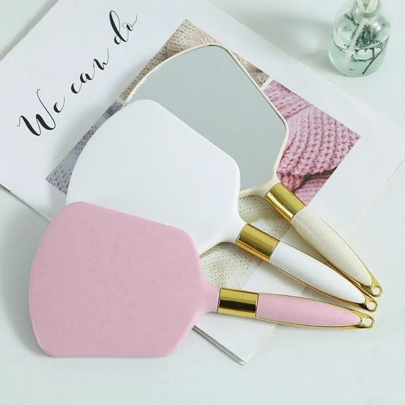 HD Makeup Mirror European-style High-quality Handheld High-end Beauty Portable Retro Pattern Vanity Mirror