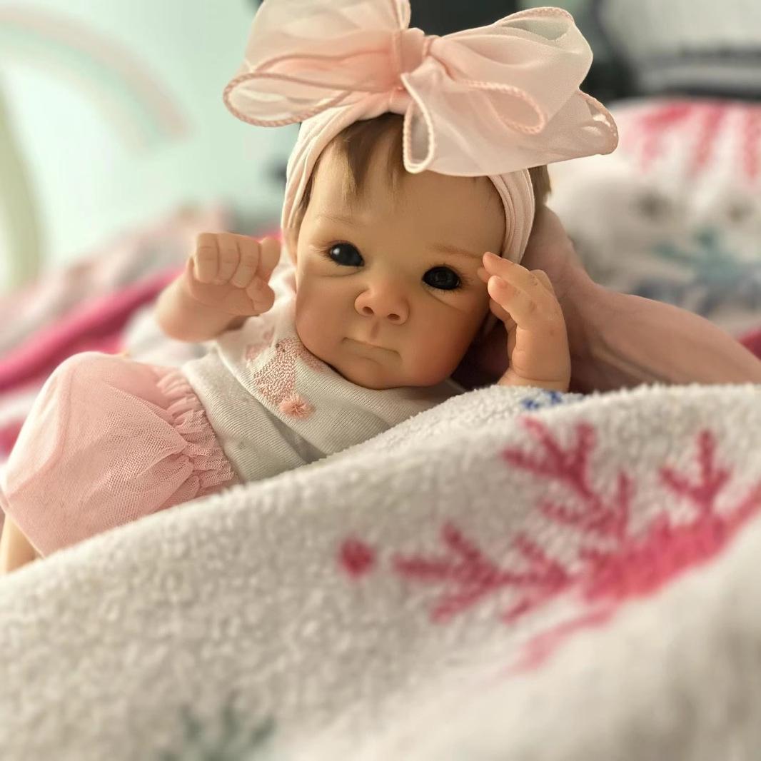 18-Inch Bettie Reborn Baby Doll 48cm Cloth Body