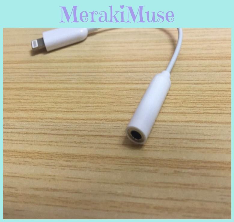 Kabel Audio Apple iPhone iPad 8pin na 3.5mm ze Złoconymi Złączami do Samochodu i Urządzeń Mobilnych
