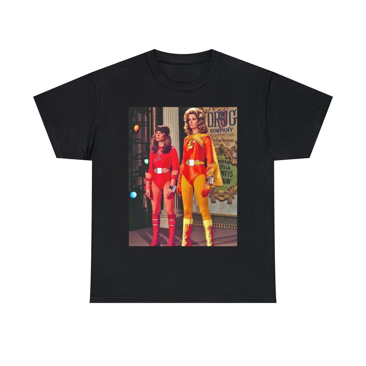 Electra Woman And Dyna Girl Men s Short Sleeve T Shirt S