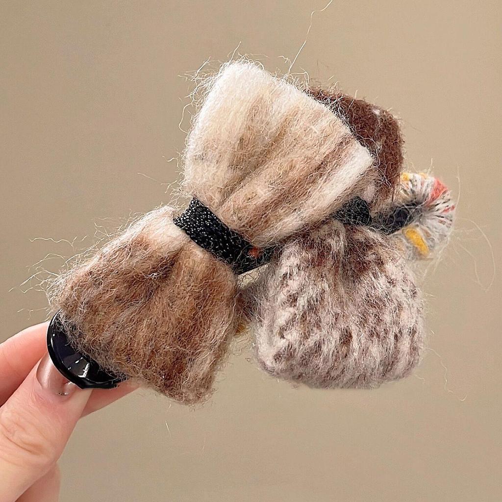 Retro Bow Hair Clip: Versatile Flocking Duckbill for Autumn/Winter