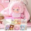 Bonecas e peluches – Bonecas