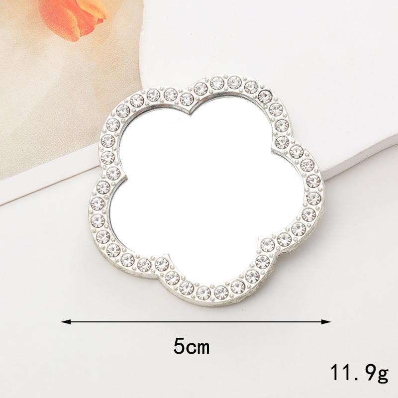 Sense of Advanced Butterfly Heart Shaped Girls Gem Make Up Mirror Liquid Metal Style Women Mini Portable Handheld Mirror