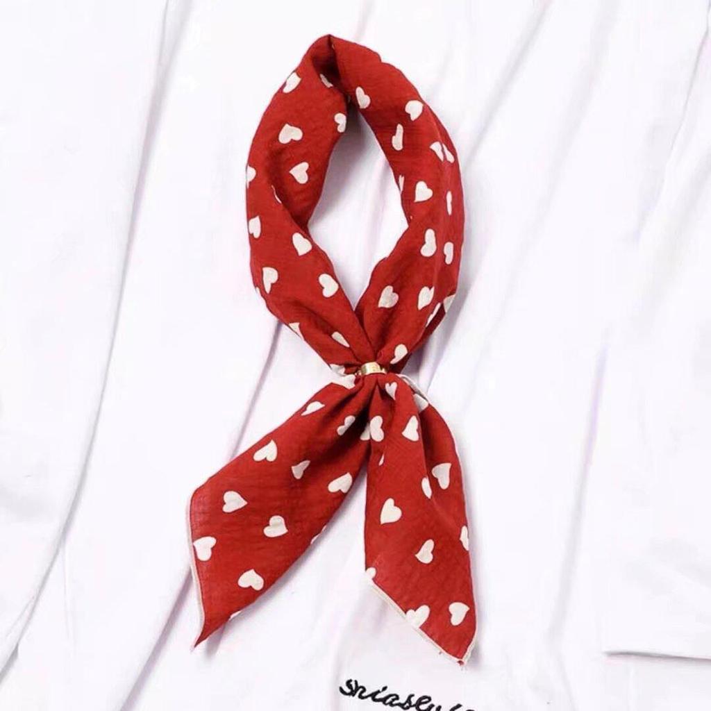 Retro Green Floral Small Silk Scarf - Korean Style Women's Versatile Autumn/Spring Accessory, Thin Square for Neck or Headband