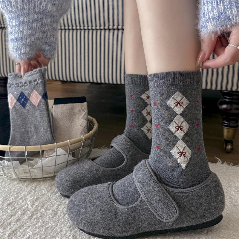 Damen Herbst und Winter Warme Vintage Unterwäsche Wolle Mittelhohe Frotteesocken