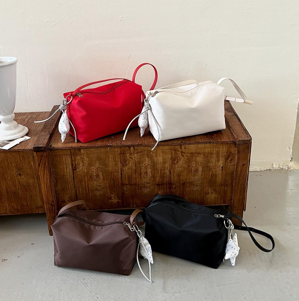 High-end, Minimalist Single-shoulder Bag, Niche, Lightweight, Casual Bag