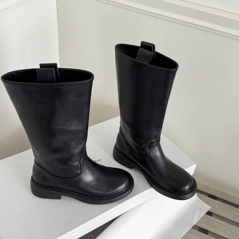 Autumn and winter cowhide Martin boots solid color thick-soled non-slip medium heel large tube circumference women's boots new large size le