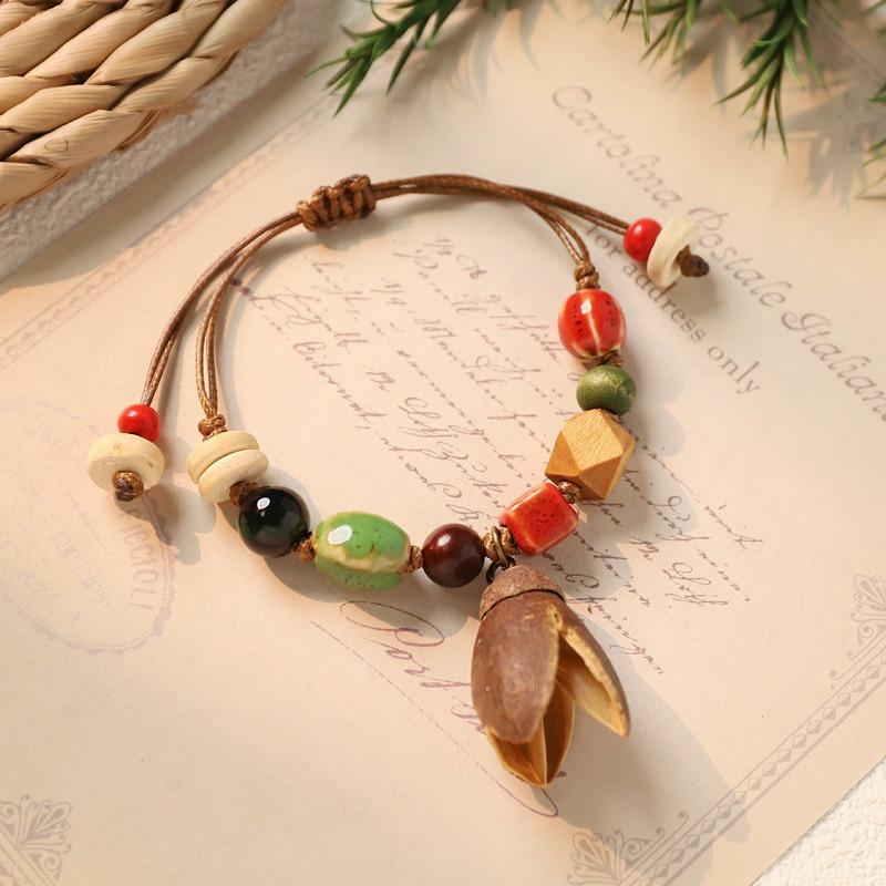 Retro Natural Plant Fruit Bracelet Hand Woven Acorn Hand Rope Women's Niche Literary Bracelet