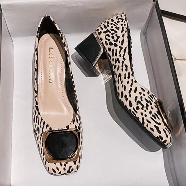 

Большие размеры 35–43, женские туфли-лодочки с леопардовым принтом на массивном каблуке, модные офисные женские кожаные туфли без шнуровки на среднем каблуке с квадратным носком и пряжкой 39