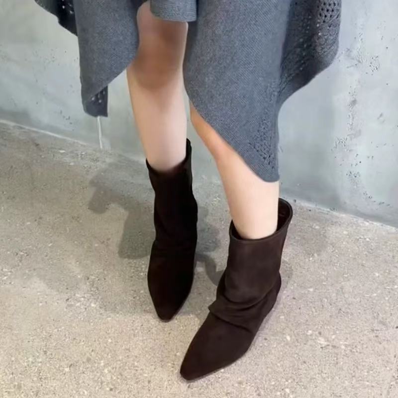 Schaapsvacht versie~ Franse niche temperament puntige binnenste verhoging stapelende laarzen cowboylaarzen dames 2025 nieuwe dunne korte laarzen
