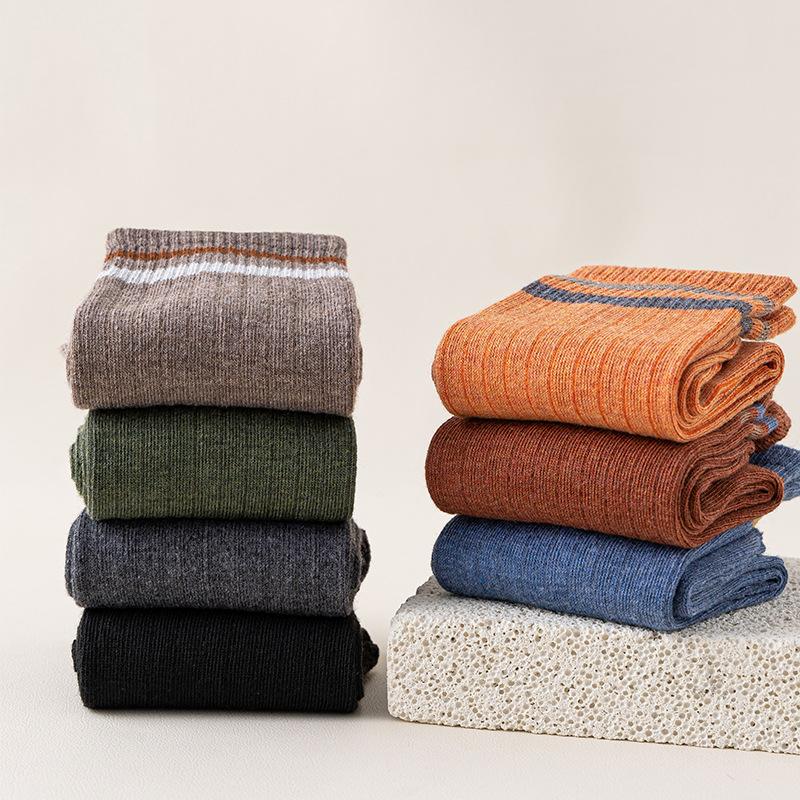 5 Pairs of Autumn and Winter  Sports Socks Casual and Comfortable Socks