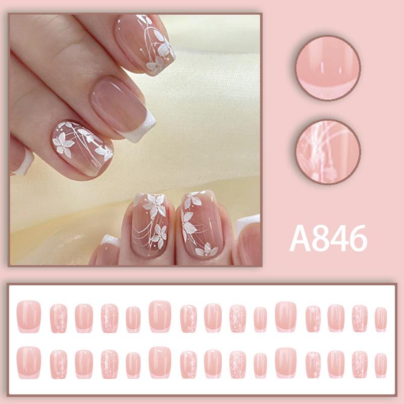 Elegant Minimalist Nail Art Pieces - Pure Desire Style for Fashionable Sweet Girls