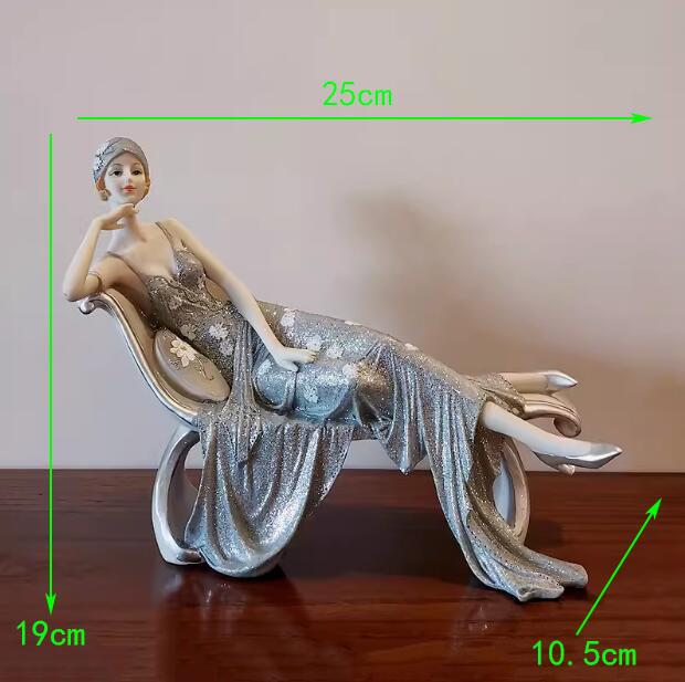 European Resin Statue Accessories Girl Beauty Character Home Livingroom Table Figurines Crafts Decoration Wedding Birthday Gifts