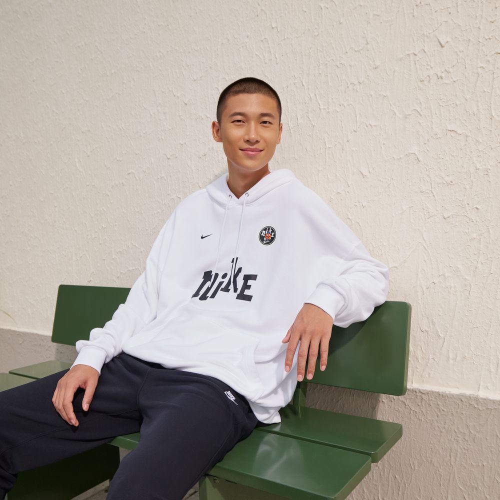 Nike Club Sweatshirts Men s White Hooded Moderate M