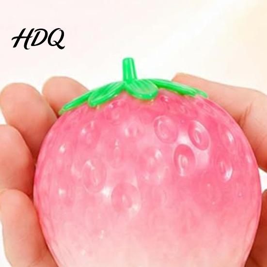 Stress Relief Gadget 1/2Pcs Strawberry Squeeze Toy Color Changing Ball Sensory Decompression