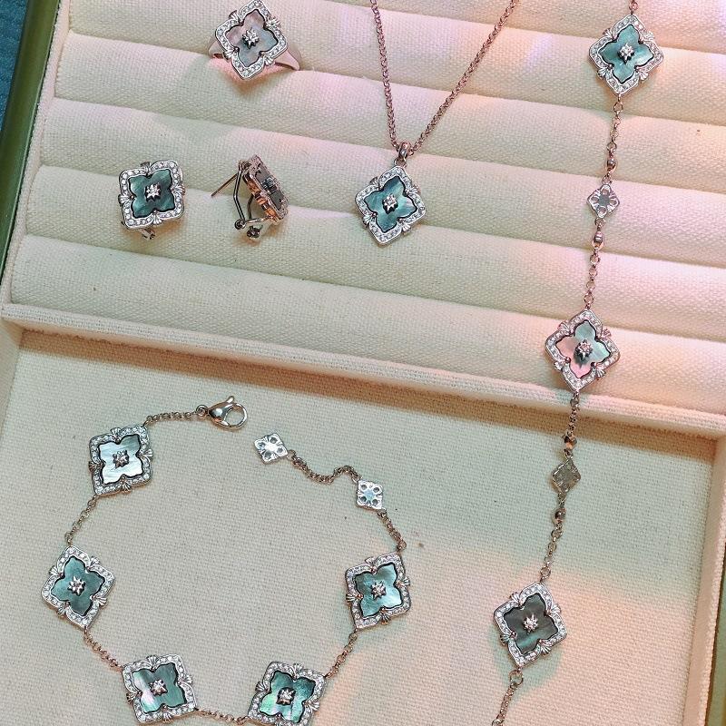 2026 Latti Brushed Craft Natural Gray Shell Bracelet Women s Fashion High-end Four-leaf Clover Collarbone Chain 45CM