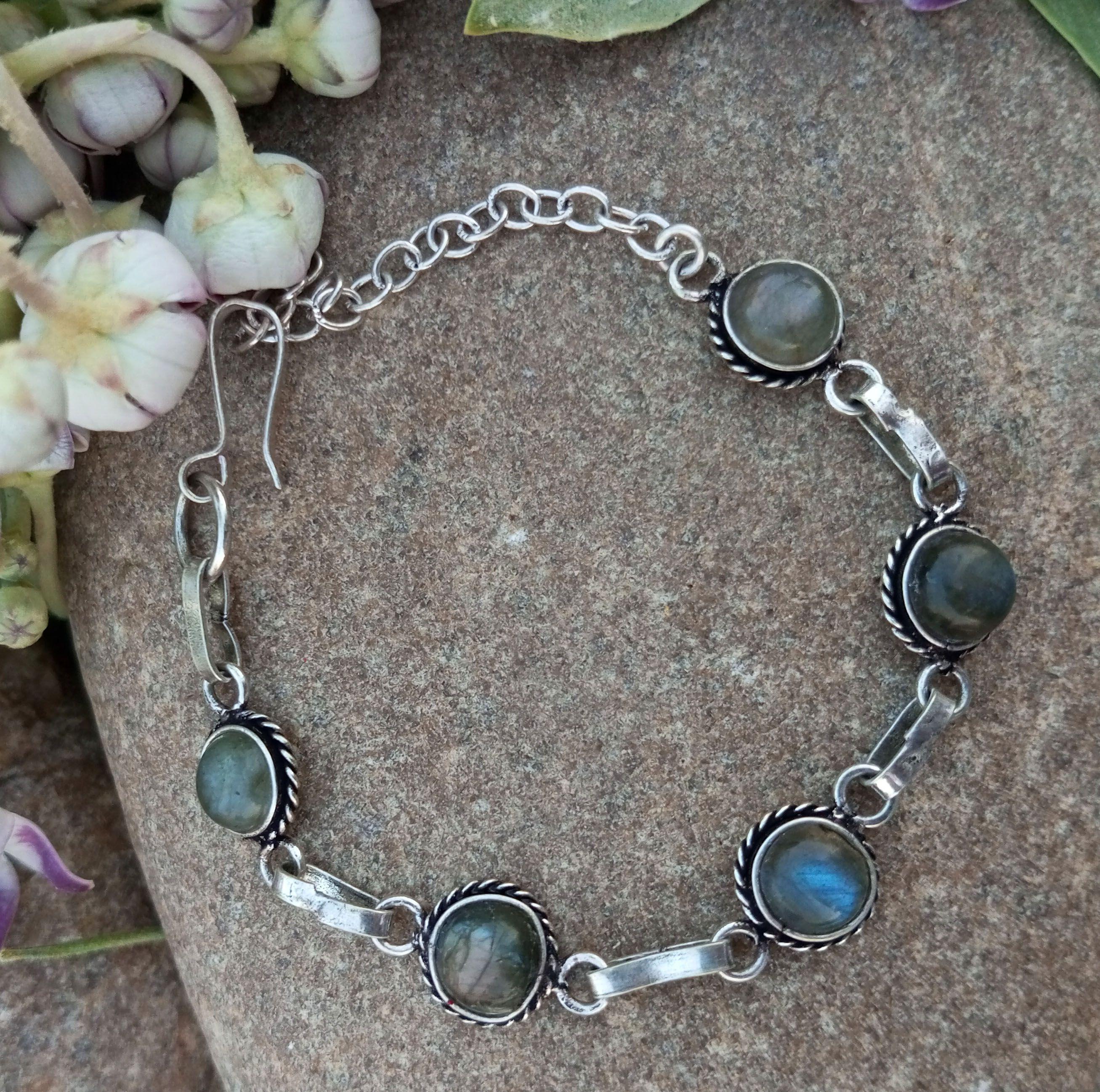 

Браслет ручной работы с лабрадоритовым камнем 925 пробы с серебряным покрытием