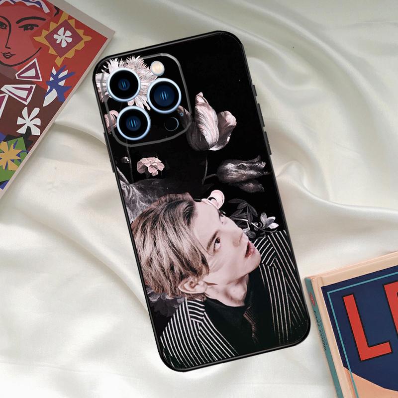 The Maze Runner Newt Phone Case For iPhone 15 14 12 11 13 16 17 Pro Max 15 16 Plus 13 Mini 16e 17 Air Funda Cover