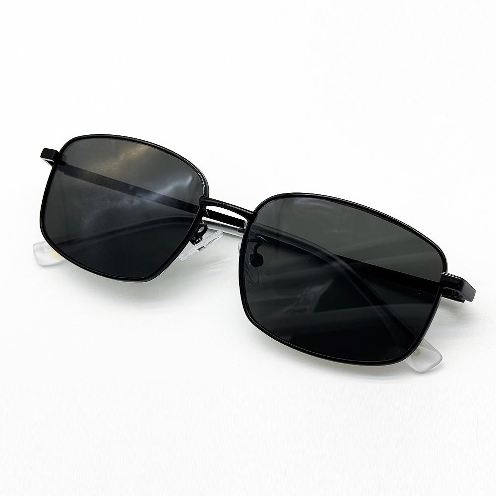 Lapeullolida Lloyd Black Metal Sunglasses