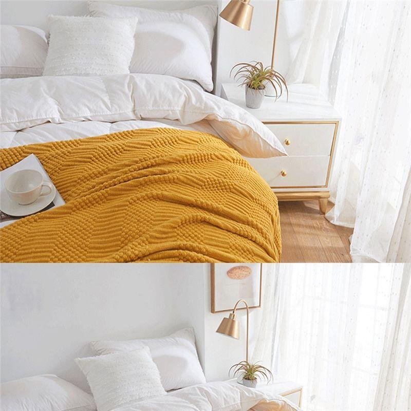 Good-Knitted Throw Blanket For Couch, Bed And Sofa Super Soft Blanket With Tassels Cosy Home Decor Durable Yellow