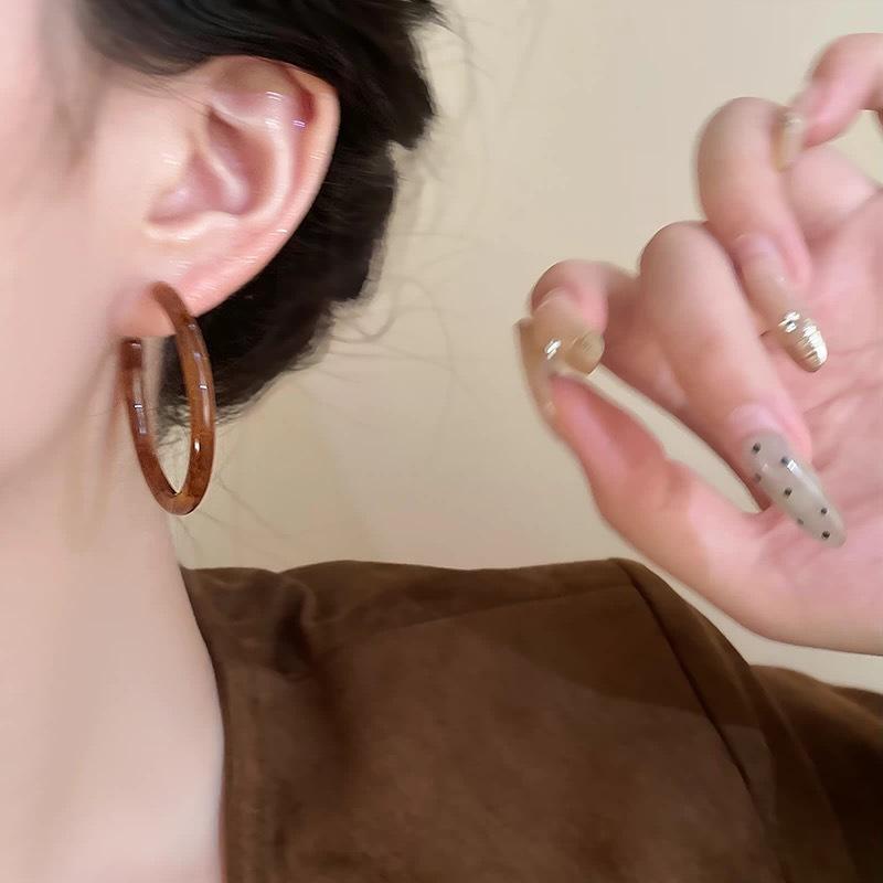 Geometric Minimalist Irregular Cool Style Earrings, Elegant and Fashionable, Suitable for All Occasions.