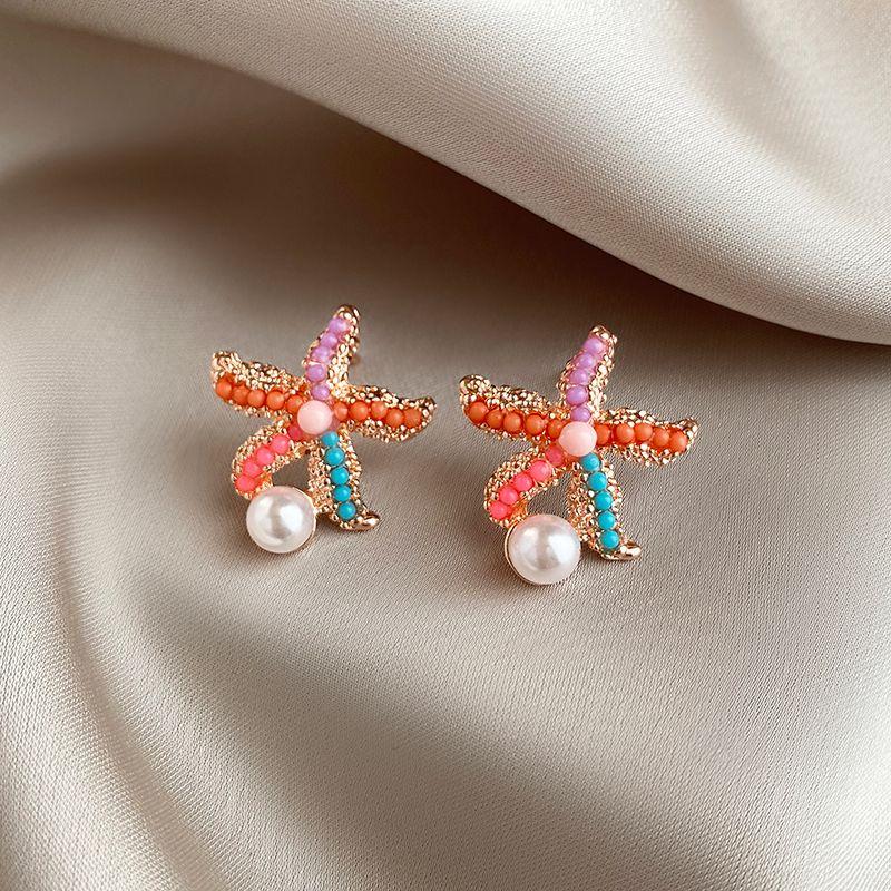 

Color Starfish Stud Earrings New Arrival 2025 Best Selling Niche Style Unique Earrings Fancy Temperament Entry Lux Seaside Earrings for Women Color Starfish Earrings