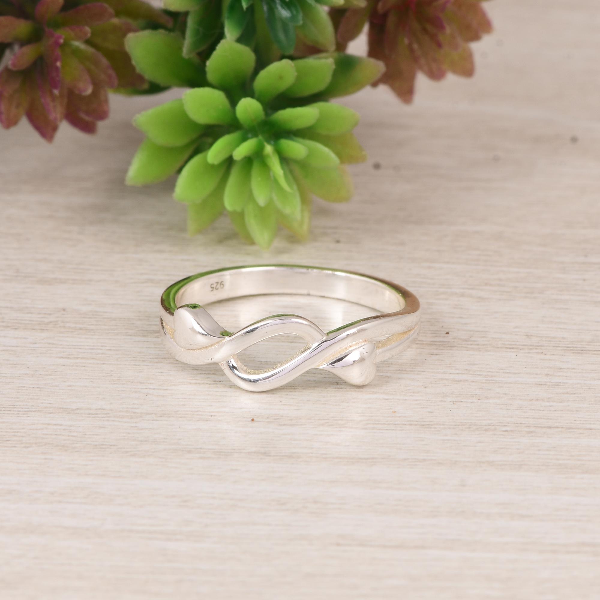 Infinity Wave Silver Ring, 925 Sterling Silver Minimalist Band, Dainty Everyday Silver Ring Gift for Her. 5