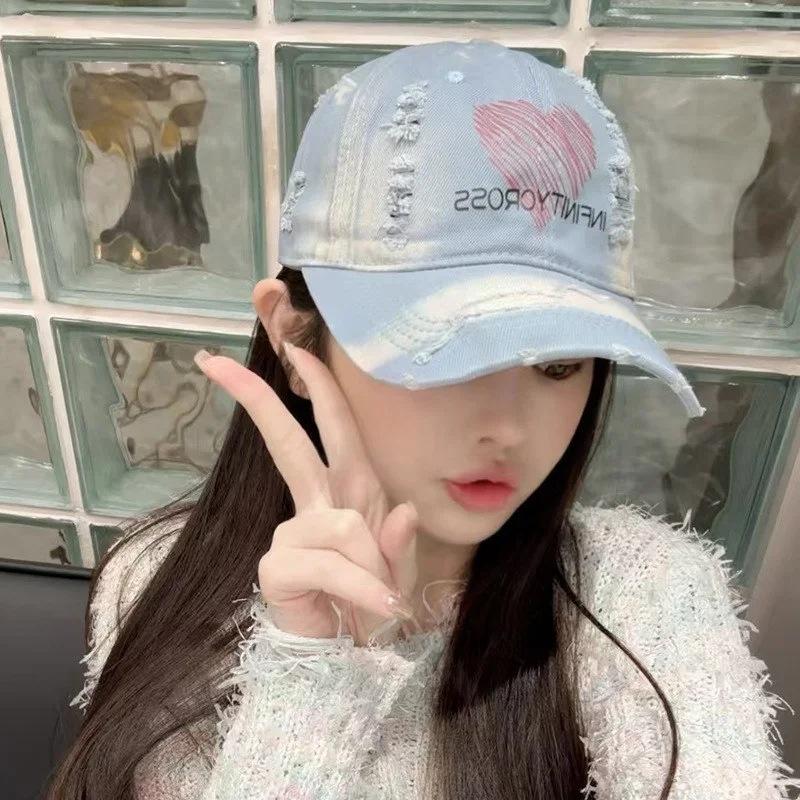 Distressed hand-painted heart baseball cap for women, spring/summer sun protection hat, large head circumference, makes face look smaller, versatile