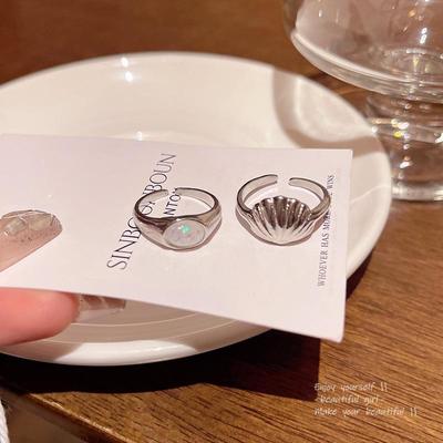 Trendy Sjøskall Havfrue Pekefingerring for Kvinner - Stilig og Allsidig, Populær Kjendisstil