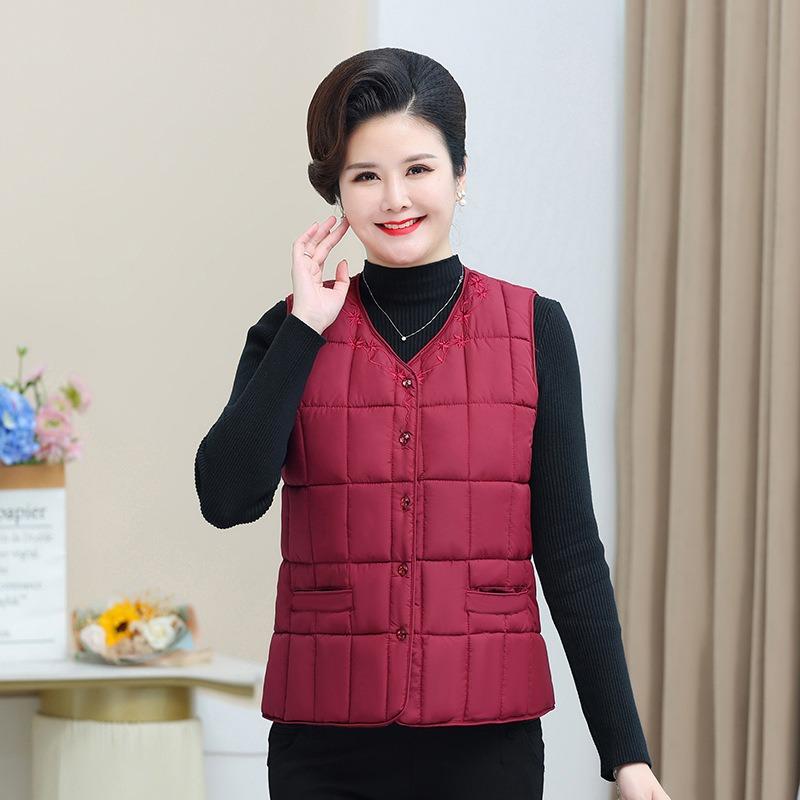 Close-fitting vest women's short autumn and winter wear cardigan vest to keep warm women's inner vest liner