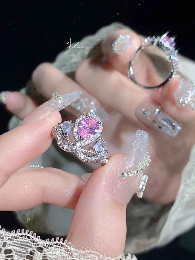 And Fashionable Chic Crown Ring With Microinlaid Pink Diamond Cz Stone Delicate Craftsmanship Unparalleled Elegance