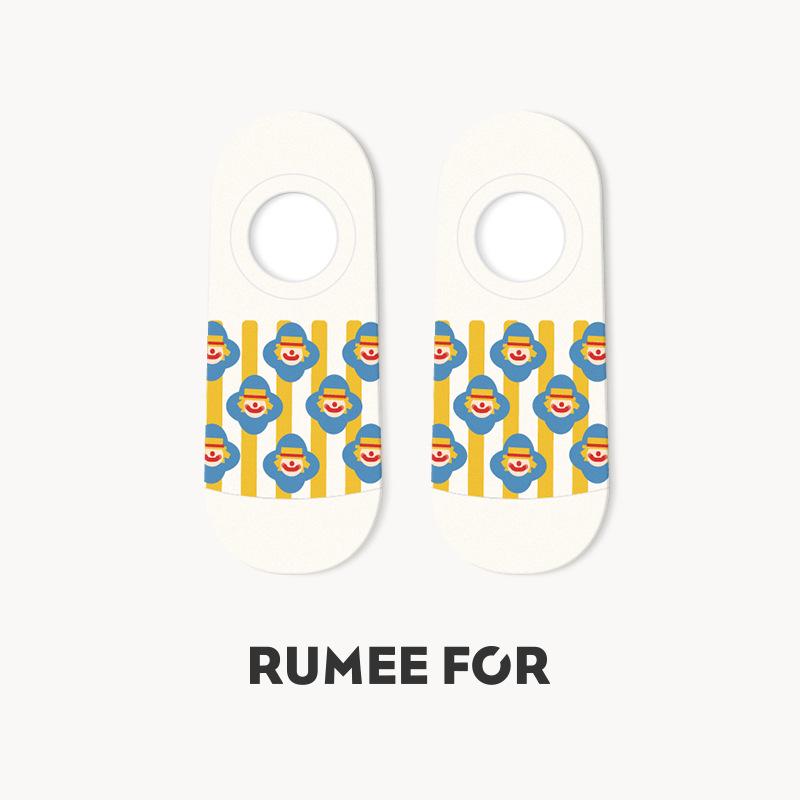 Lumi Cartoon Women's Thin Low-Cut Non-Slip Boat Socks - Cute and Semi-Invisible.