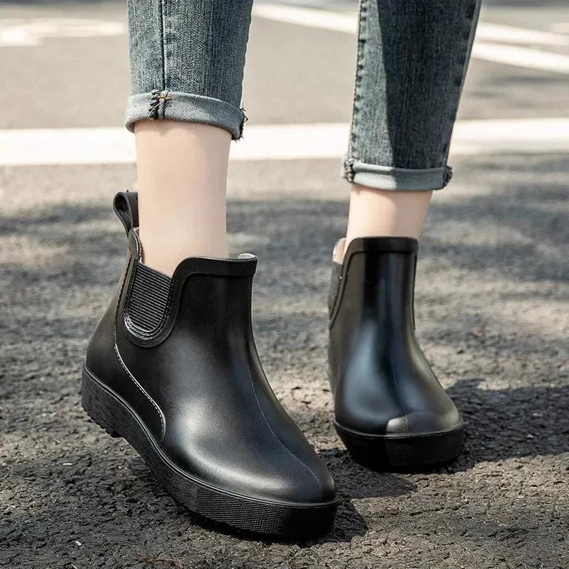 Fashion Rain shoes women's Korean version anti slip rain boots short tube fashionable external style new rubber shoe cover