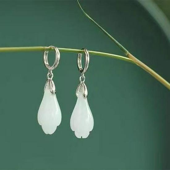 Palace Museum Retro White Jade Earrings: Elegant, High-End Women's Ear Studs & Hoops