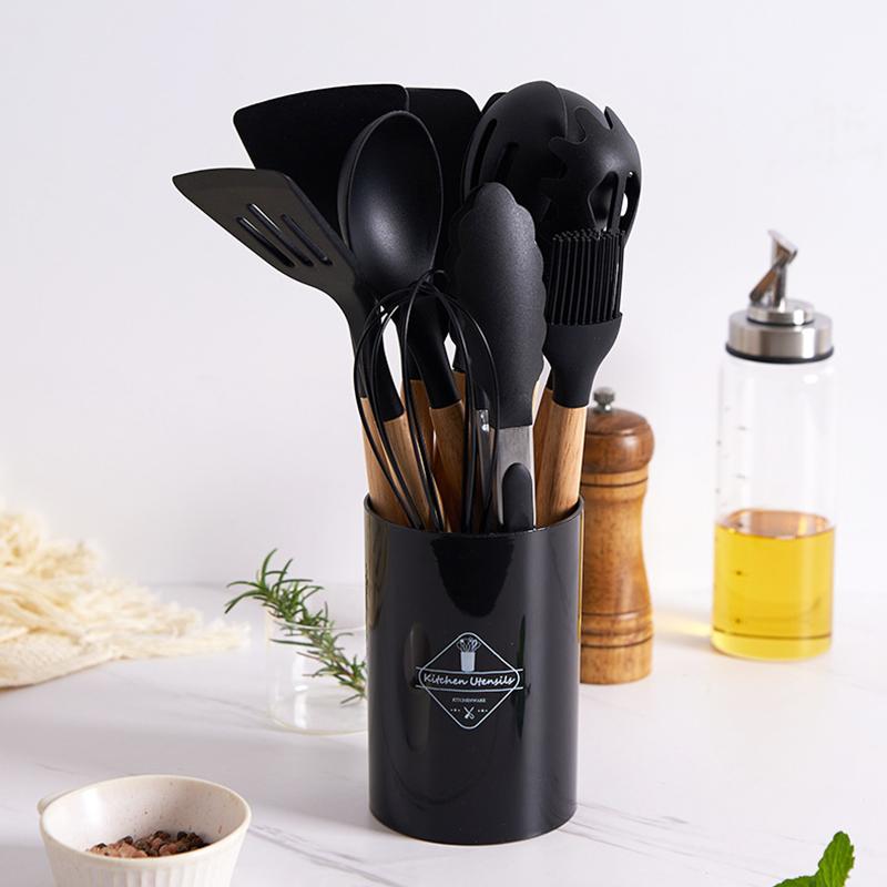 Silicone Kitchen Utensils Set Non-Stick Cookware for Kitchen Wooden Handle Spatula Egg Beaters Kitchenware Kitchen Accessories