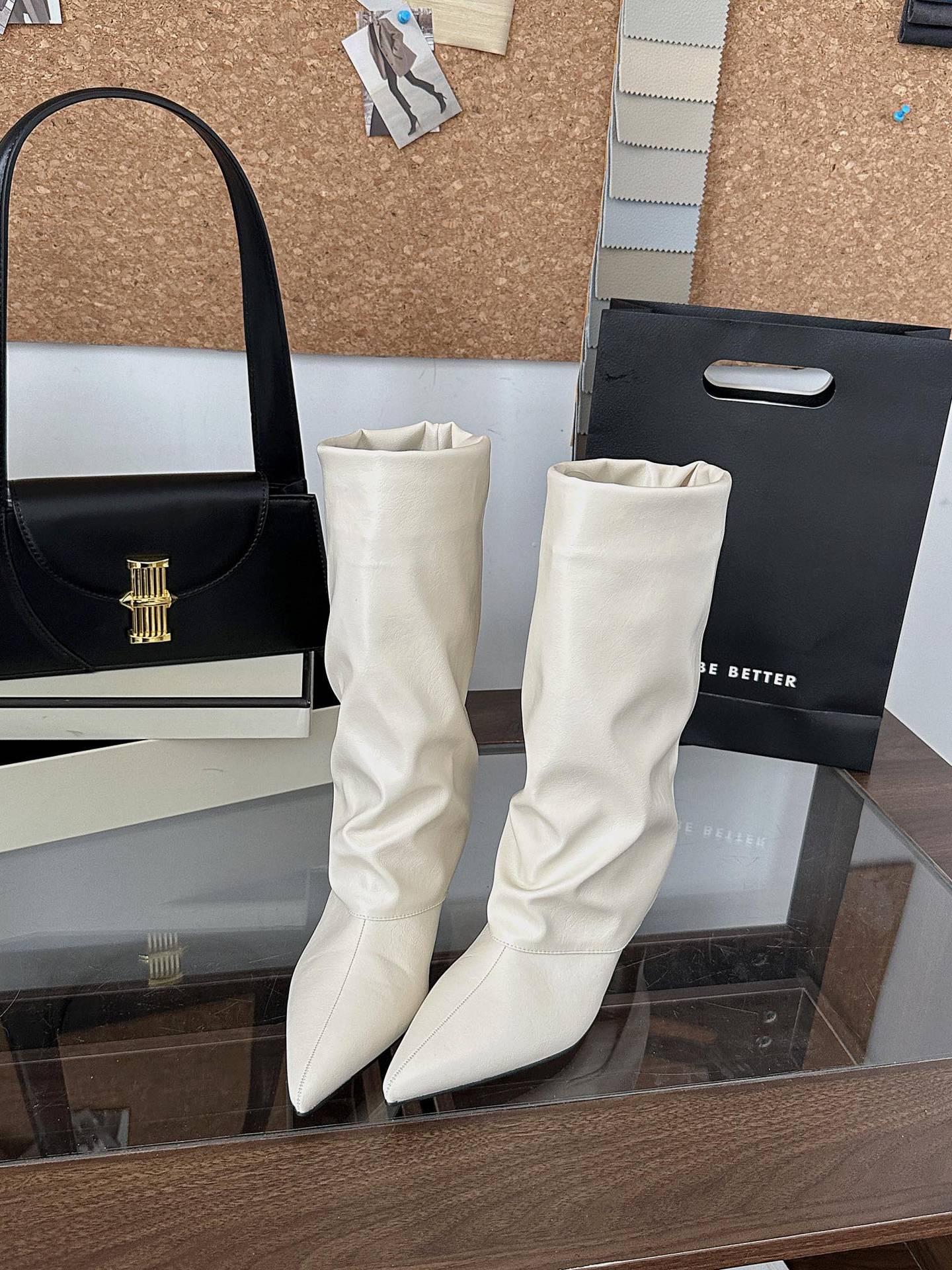 2025 new European and American style wide tube thin metal thin heel pointed middle boots 35