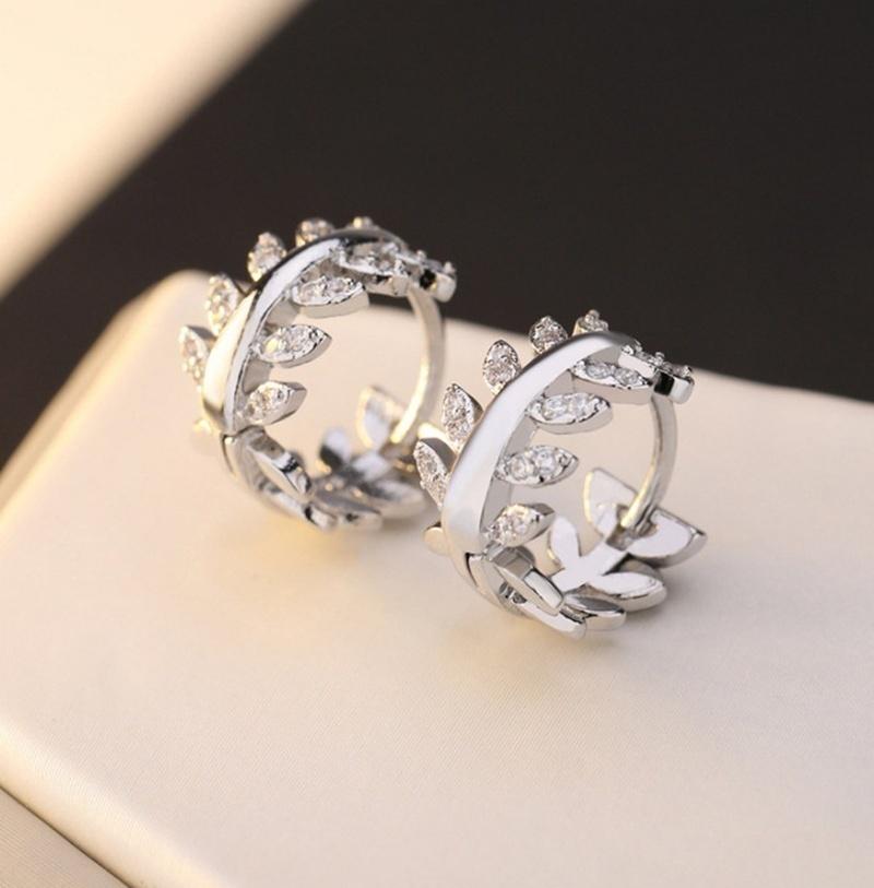 Exquisite Retro Leaves Diamond Earrings Crystal Zircon Earrings Clip Crystal Earrings