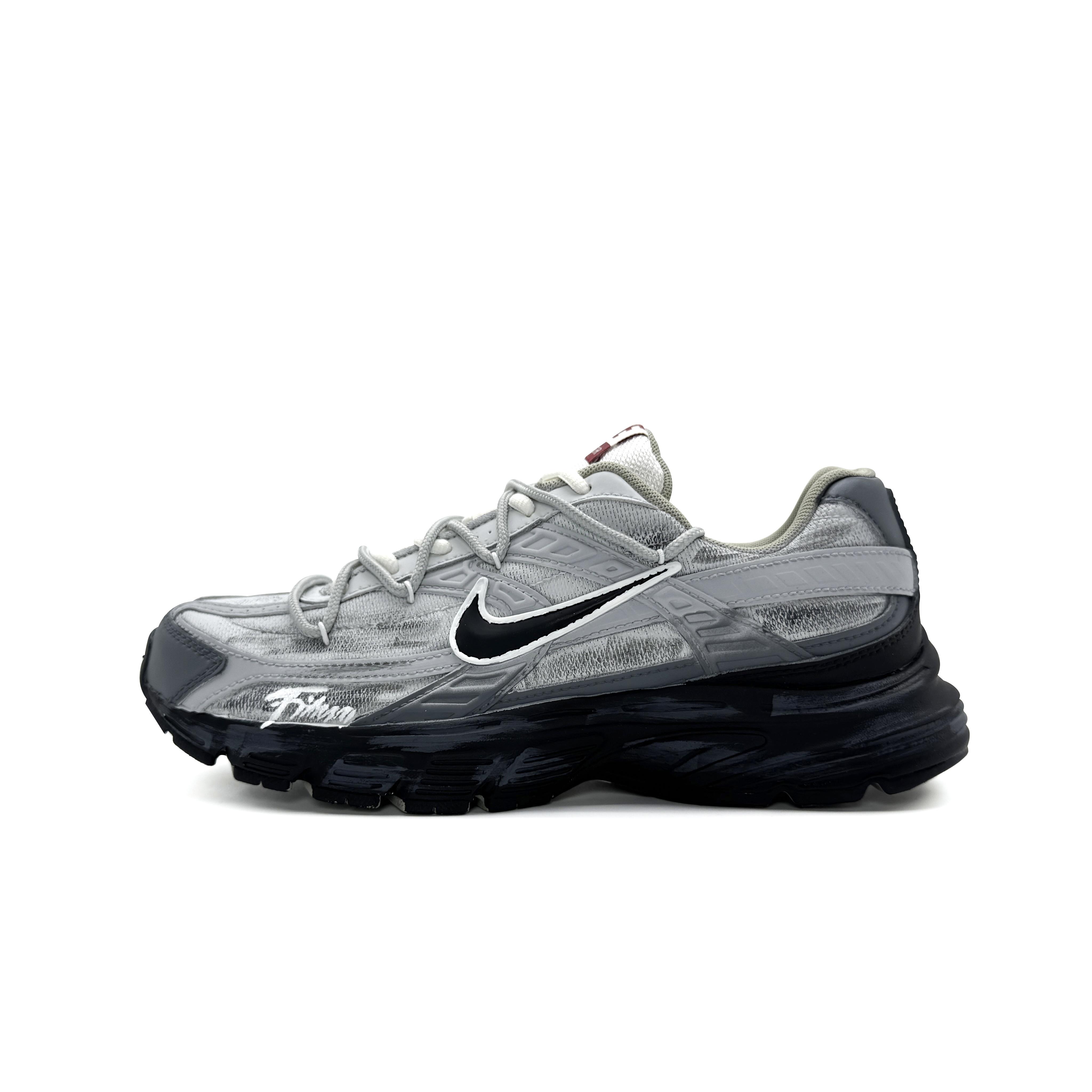 

Nike Initiator Cushioning Low top Casual Running Shoes Unisex Premium Gray 394055-100(Team800-) 42