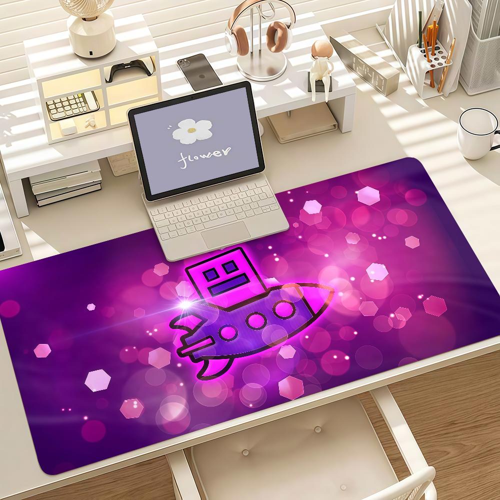 Game GEometry Dash Mouse Pad Anti Slip Rubber Edge Locked Thickened Laptop Gaming Desk Mat